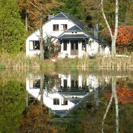 Propriete Bordee D'Etangs, Propice A La Detente Флоранвил Екстериор снимка